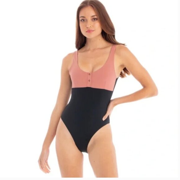 TAVIK‎ Wallace Color-Block Swimsuit Size Medium - Picture 1 of 7